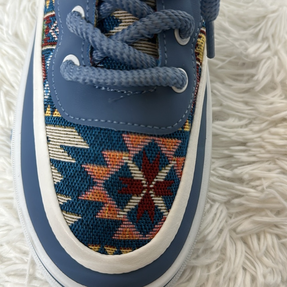 Aztec Design Men’s Skater Shoes Sz44 (11) - Picture 7 of 10